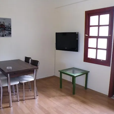 Koseoglu Apartment